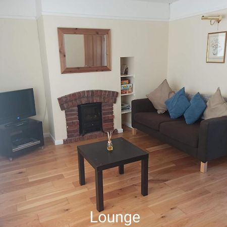 Holiday Home In Dale, Pembrokeshire Chambre photo