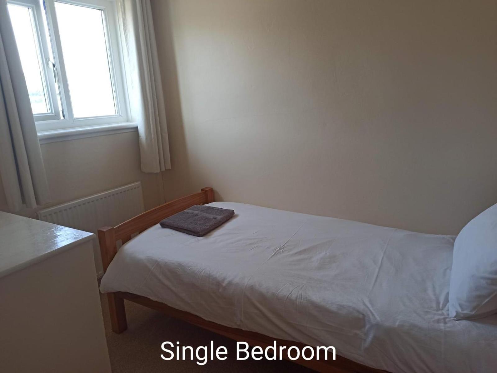 Holiday Home In Dale, Pembrokeshire Chambre photo